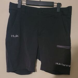 Huk Men's Black Fishing Shorts Size Medium